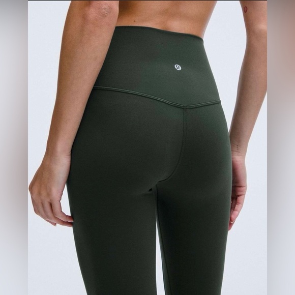 Lululemon Align High-Rise Pant 25" in Legacy Green - Picture 1 of 2